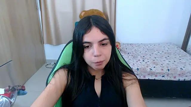 _elenna from StripChat
