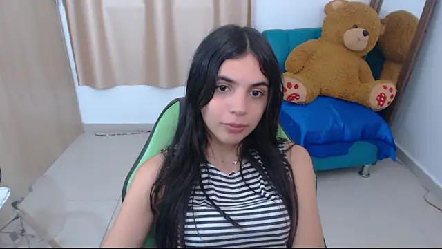 _elenna from StripChat