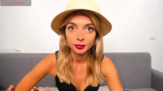 _ellen_meow_ from StripChat