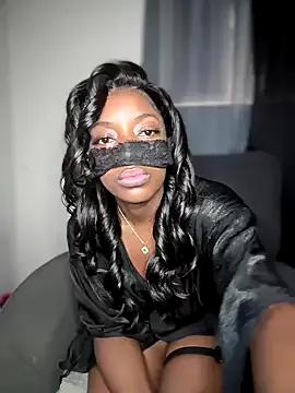 _foreigntitts webcams show profile image 