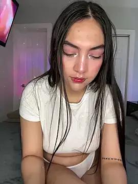 _HANNA_BARKER from StripChat is Freechat