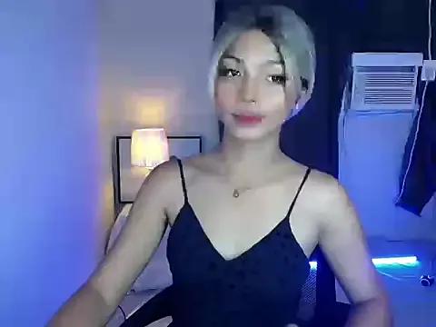 _Hot_rockyxxx from StripChat is Freechat