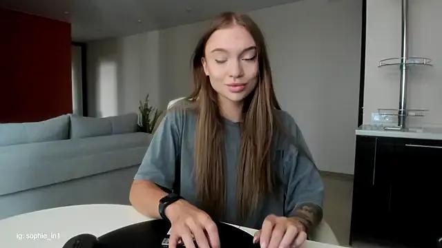 _in_yan from StripChat