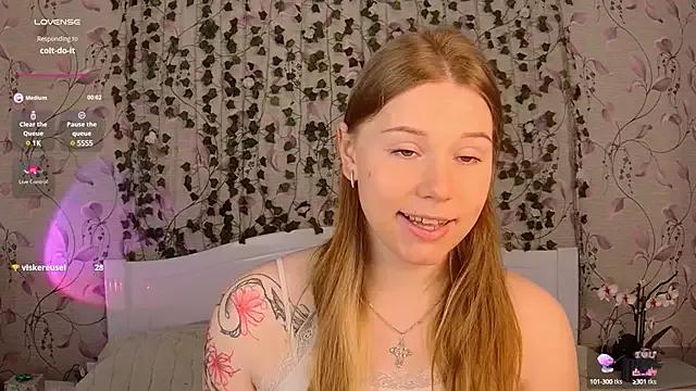 _influensii_ webcams show profile image 