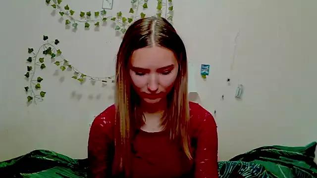 _kikiclark__ from StripChat is Freechat