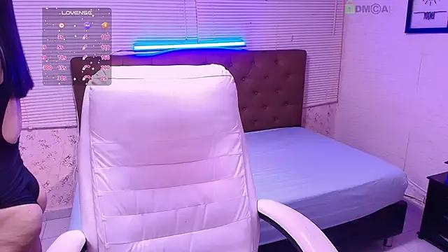 _LiilyWong from StripChat