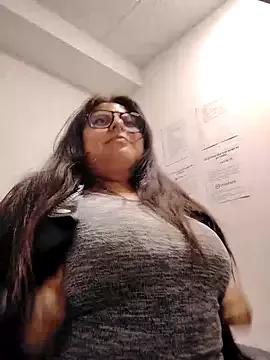 _lilith_heavy webcams show profile image 