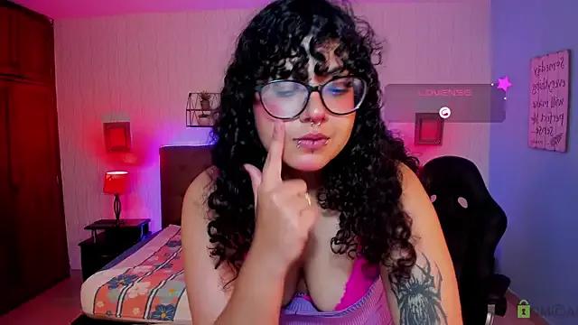 _Lilly_miller from StripChat