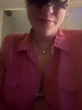 _linarose from StripChat is Freechat