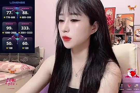_LLisa_ from StripChat