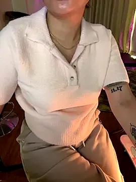 _Lunaaa from StripChat is Freechat