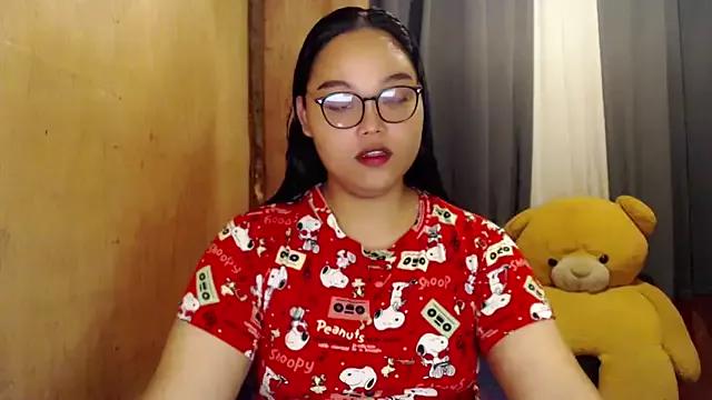 _Lylia from StripChat