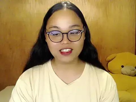 _Lylia from StripChat