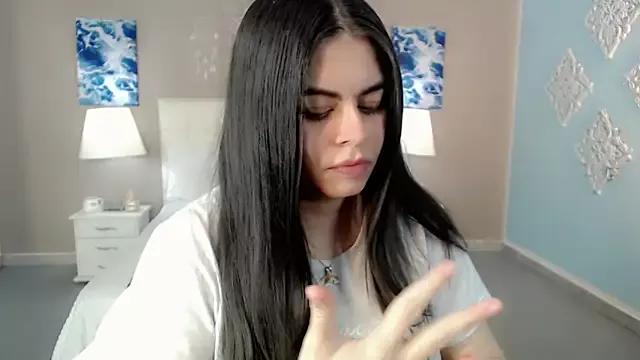 _Maddison_Ivanova_ from StripChat is Freechat