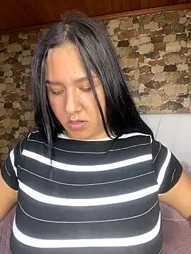 _madisonfoxxx2 from StripChat is Freechat