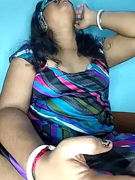 _MilkyBar from StripChat is Freechat