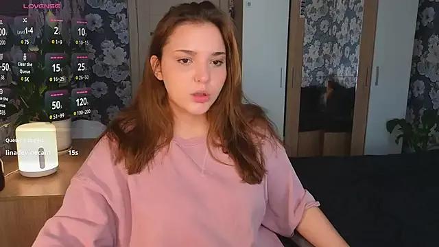 _momiji_ from StripChat