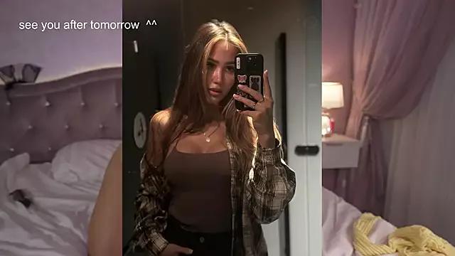 _Moon__Shine_ from StripChat