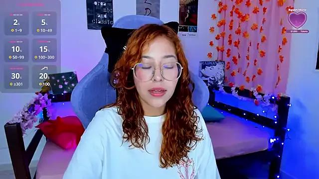 _Moon_Johnson from StripChat