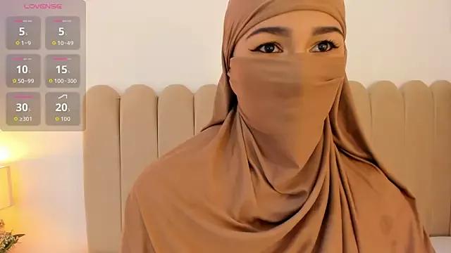 _naishaa from StripChat is Freechat
