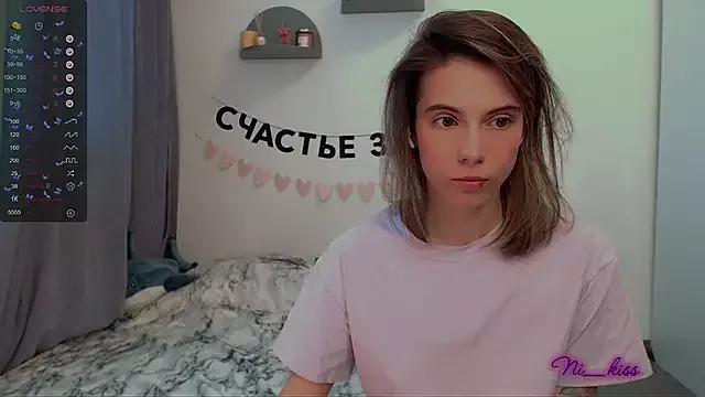 _ni_kiss from StripChat