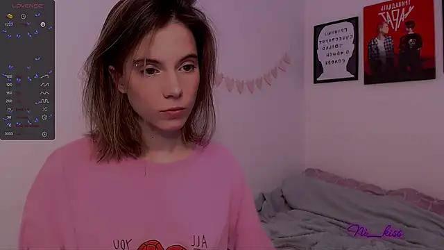 _ni_kiss from StripChat