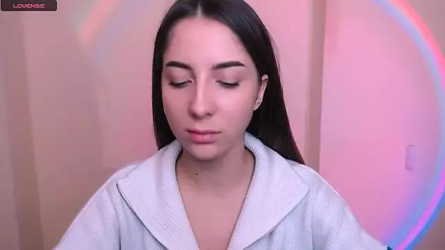 _OlivkaSexy from StripChat is Freechat