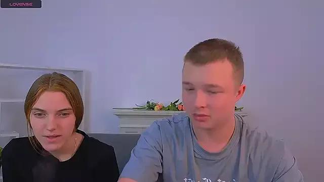 _Olli__Stiw_ from StripChat is Freechat