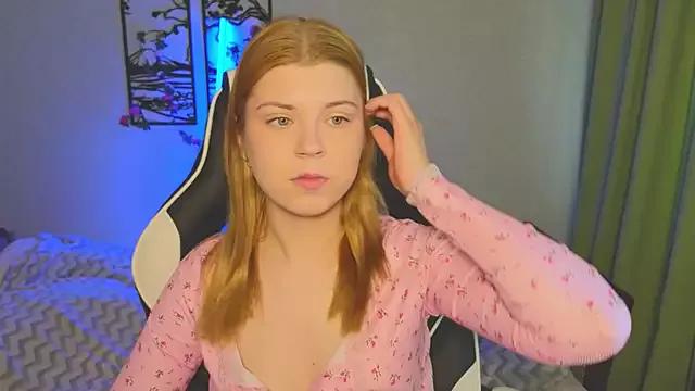 _ollyMolly_ from StripChat