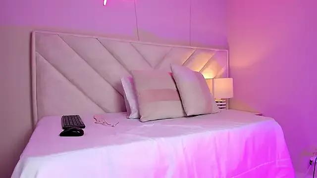 _paula_x from StripChat is Freechat