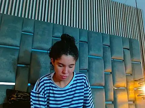 _sandra_lopez from StripChat is Freechat