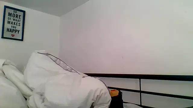 _she_was_a_fairy from StripChat is Freechat