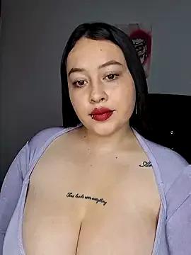 _steffyy_ from StripChat is Freechat