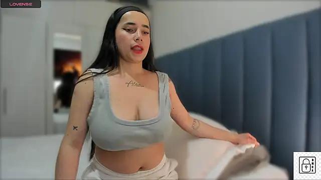 _Susiee_ from StripChat