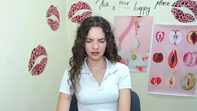 _SusieSu_ from StripChat