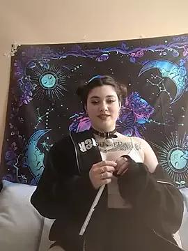 _Sweetie_Kitty_ from StripChat is Freechat