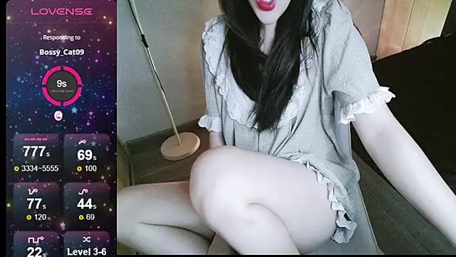 _Viviann_ from StripChat