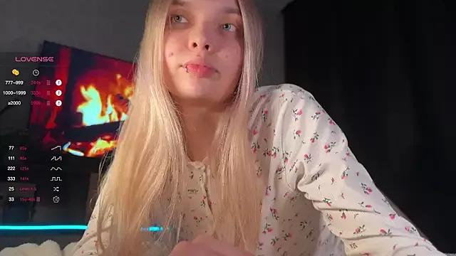 _Wiwiwi_ webcams show profile image 