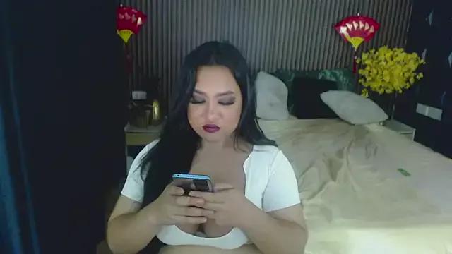 _YourHellMajestic_ from StripChat is Freechat