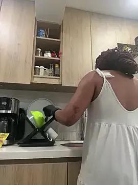 _Zahara_ from StripChat is Freechat