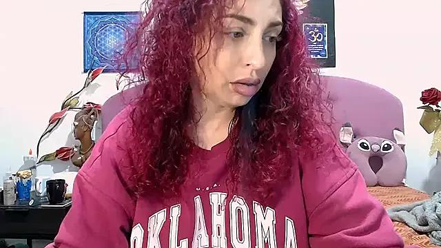AAARUNY from StripChat