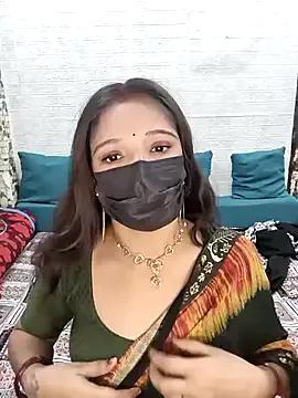 Aahanaaa on StripChat