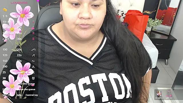 Aaliyah11 from StripChat