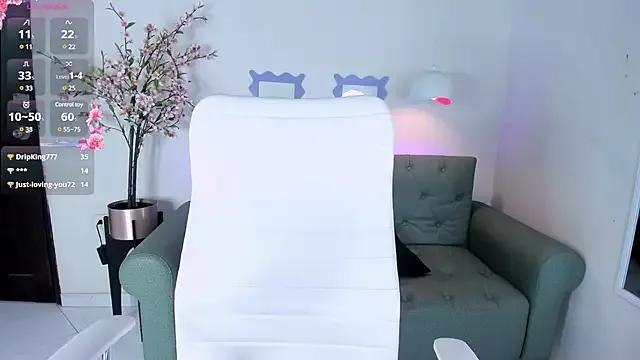 Aaliyah_arabic from StripChat