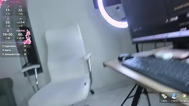 Aaliyah_arabic from StripChat