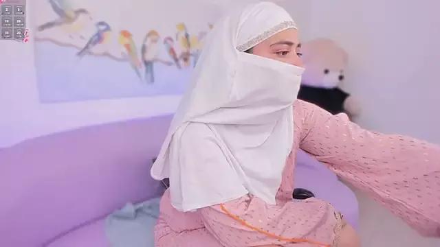 Aaliyah_arabic from StripChat