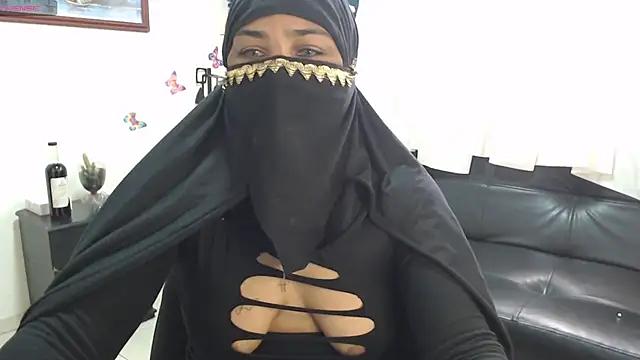 Aaliyah_brown from StripChat