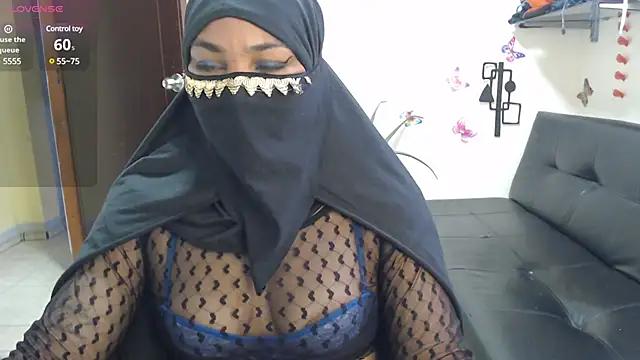 Aaliyah_brown from StripChat