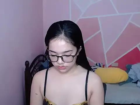 aaliyah_walker from StripChat