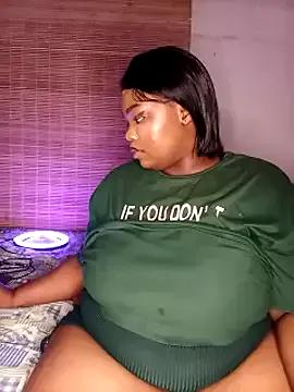 Aalyiah445 from StripChat
